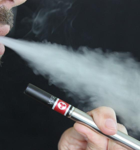 FDA забрани продажбата на електронните цигари JUUL
