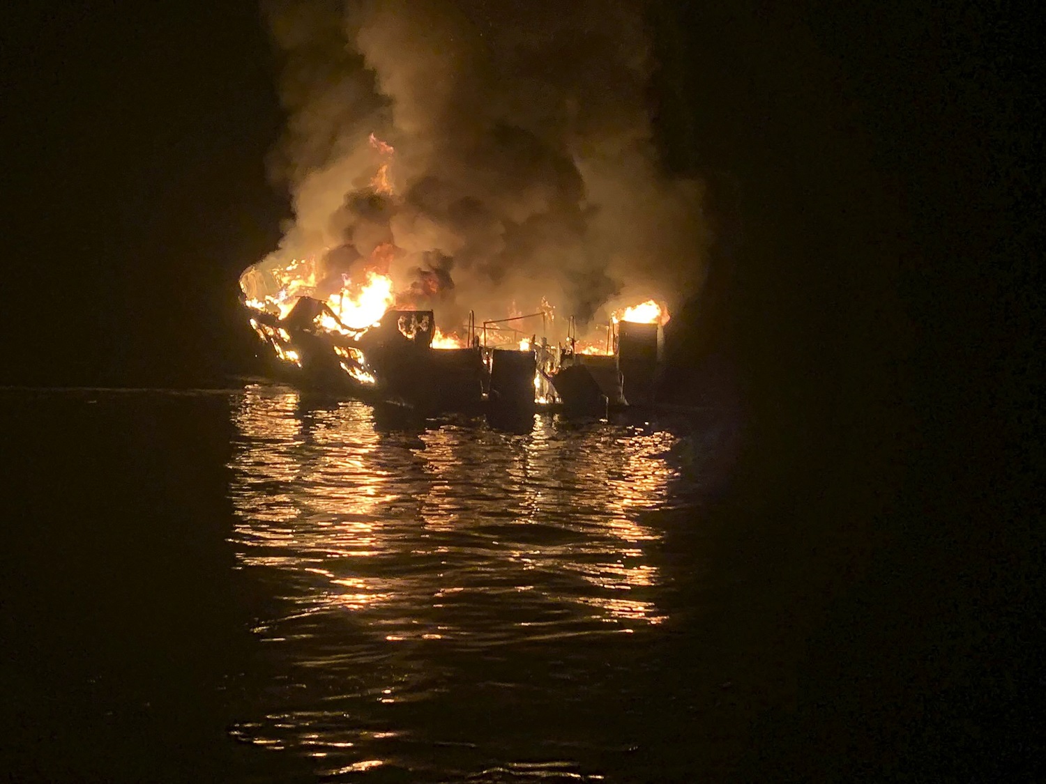 Резултат с изображение за „пожар на английския кораб“