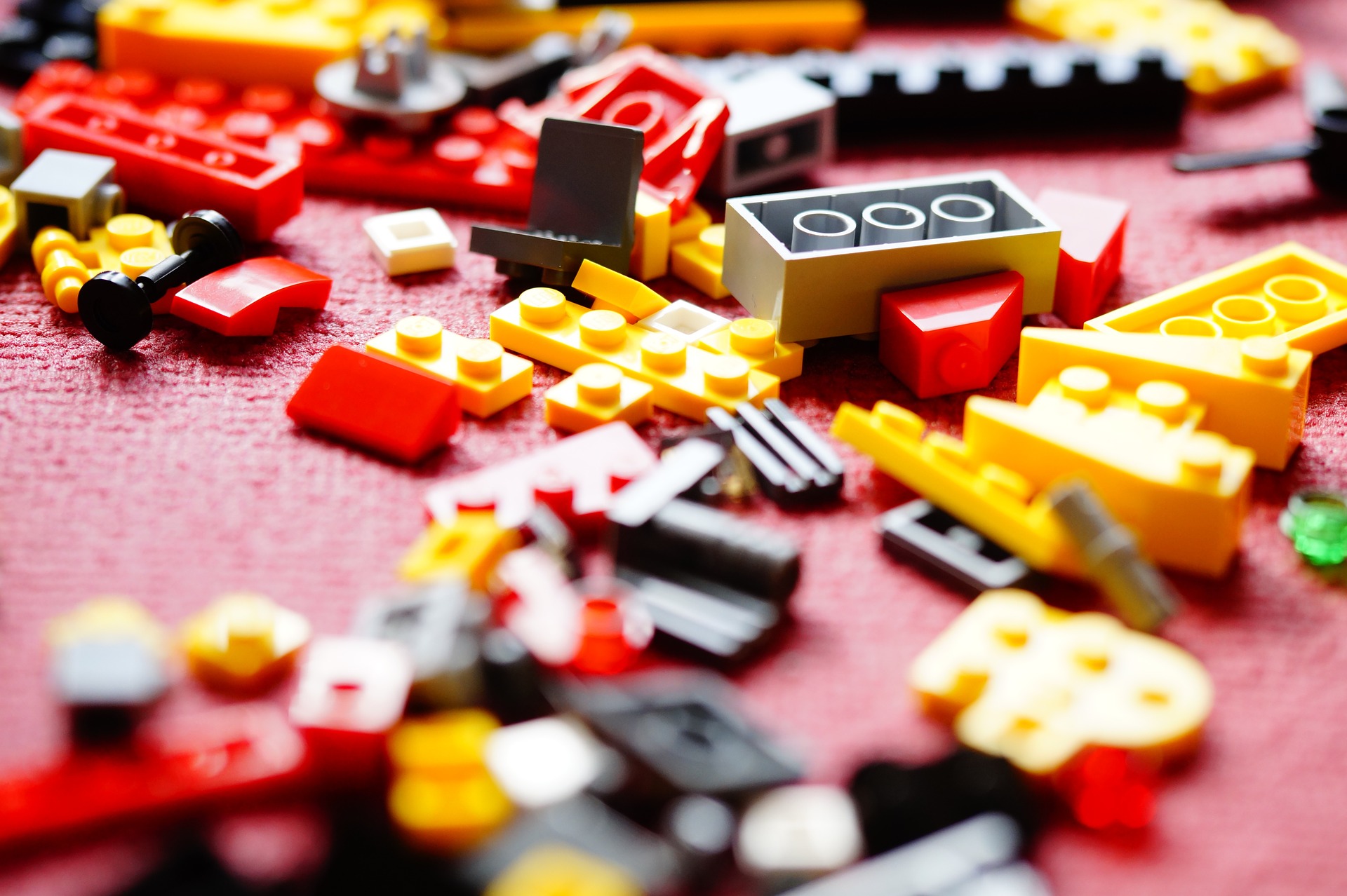 "Лего" ще инвестира 1 милиард долара в първия си завод в САЩ