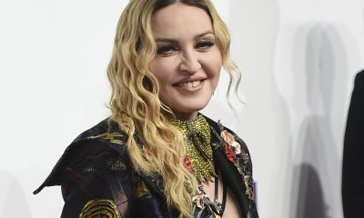 Мадона се премени като Дева Мария. Участва и в Тайната вечеря (СНИМКИ)