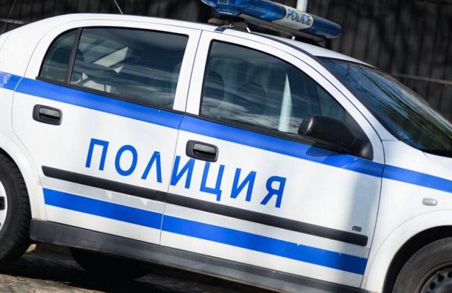 Арест за полицаи в Благоевградско, искали подкупи
