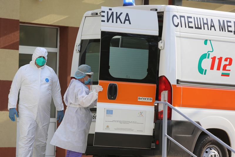 Съществено покачване на броя нови случаи на коронавирус в България