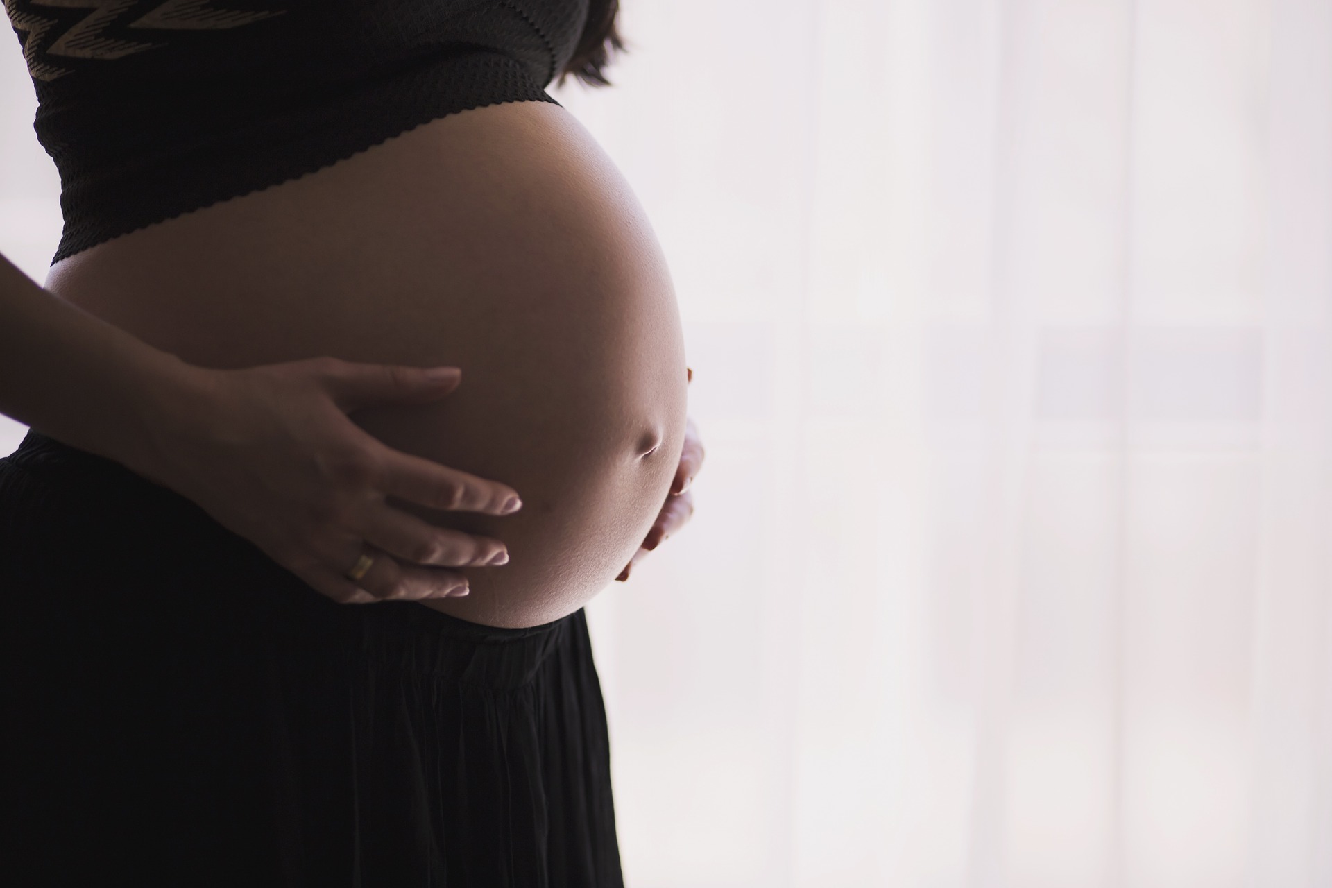 Четири от всеки пет смъртни случая в САЩ, свързани с бременност, са били предотвратими