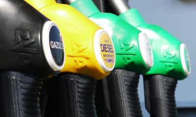 За първи път от март: бензинът в Щатите падна под $4