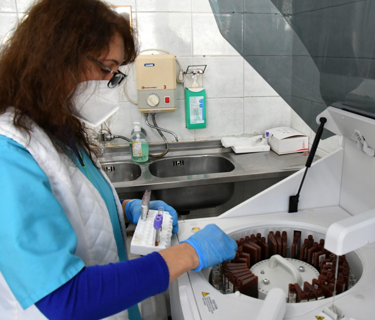 Без особености в ситуацията с коронавируса в България през миналото денонощие