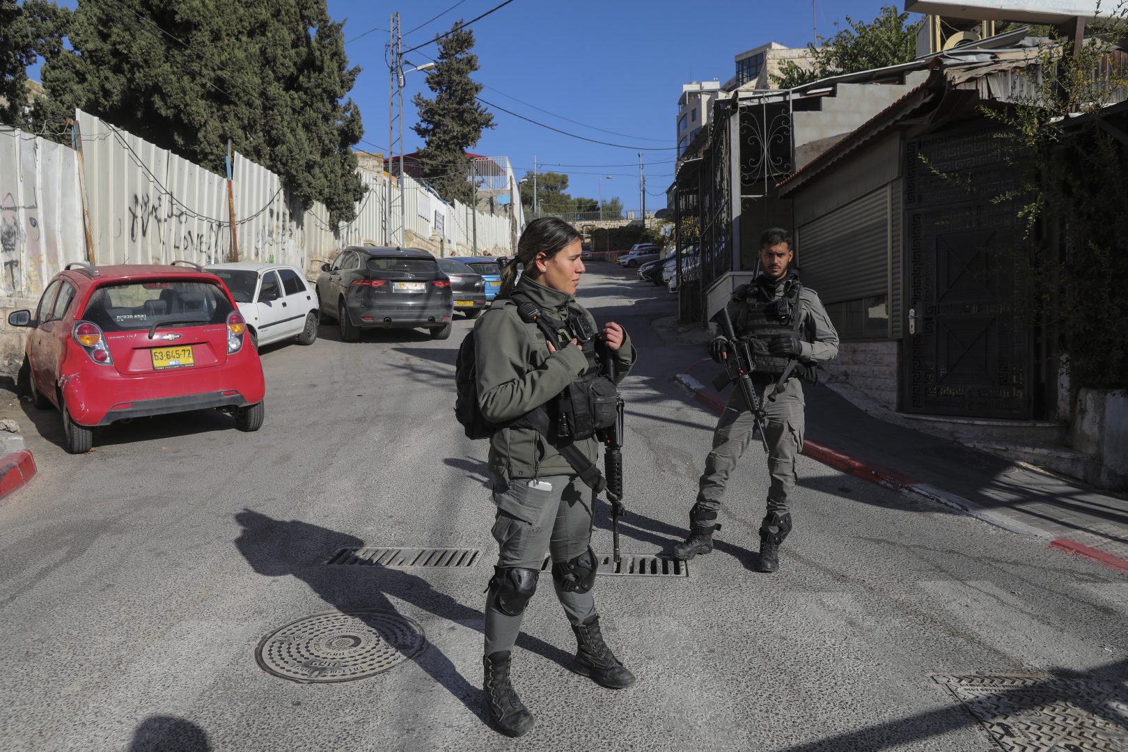 Двама палестински екстремисти убити от израелски войници