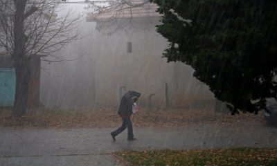 Времето в България: Топло до обяд в събота, след това започват валежи