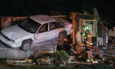Торнадо премина през Канзас, стотици къщи са разрушени