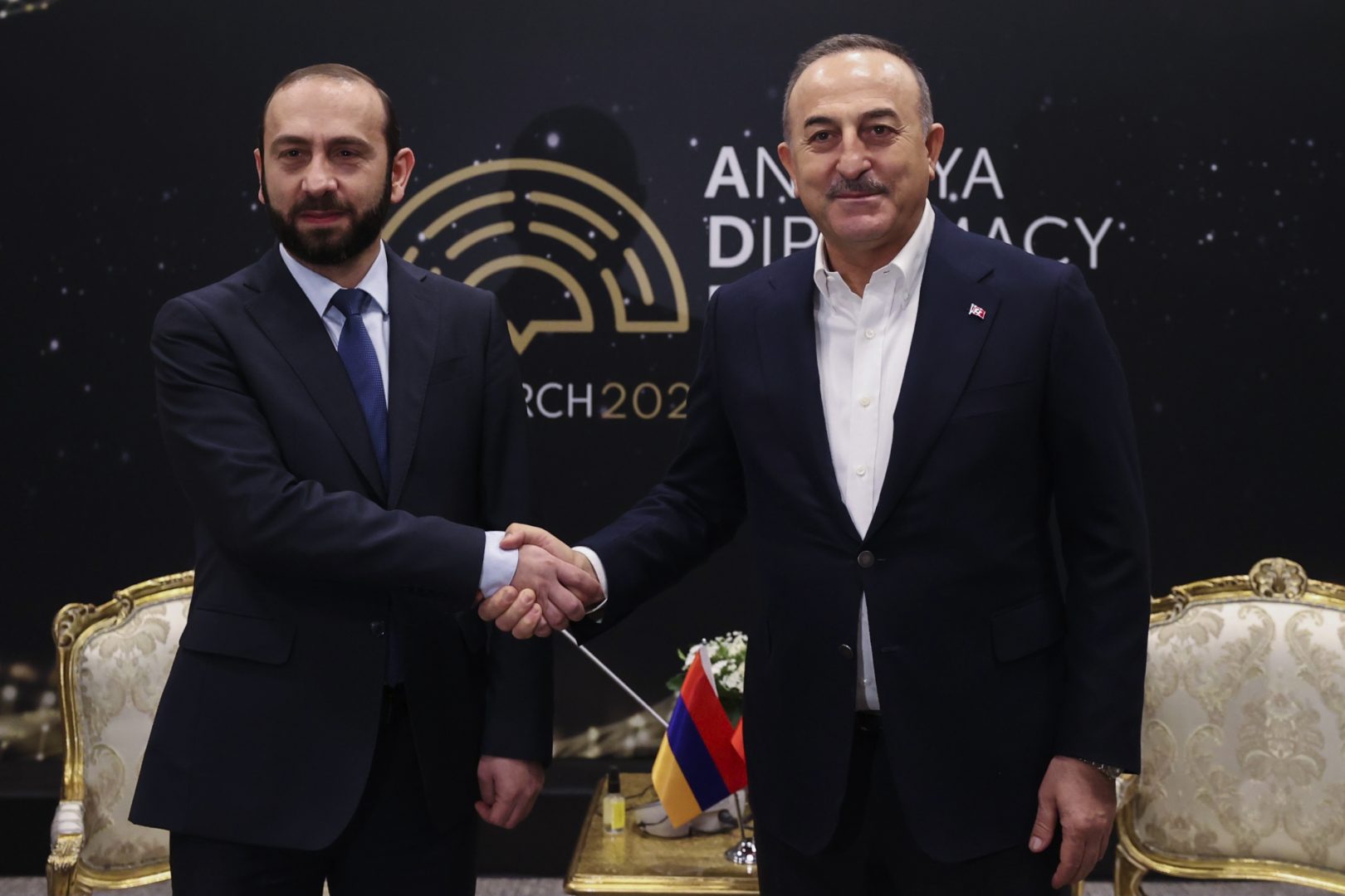 Ереван предлага да бъде отворена арменско-турската граница