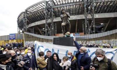 Вдигат паметник на левия крак на Диего Марадона