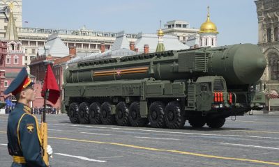 Генерална репетиция за 9 май: Москва показа междуконтинентални ракети (СНИМКИ)