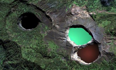 Природни чудеса: Зрелищни кратери, цветни езера и спираща дъха панорама
