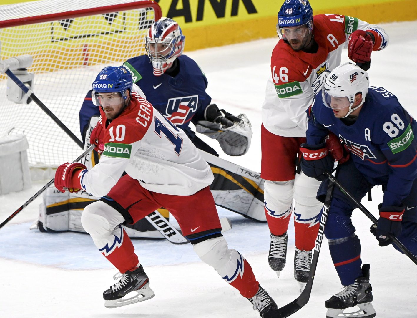 САЩ надви Норвегия на Световното по хокей на лед