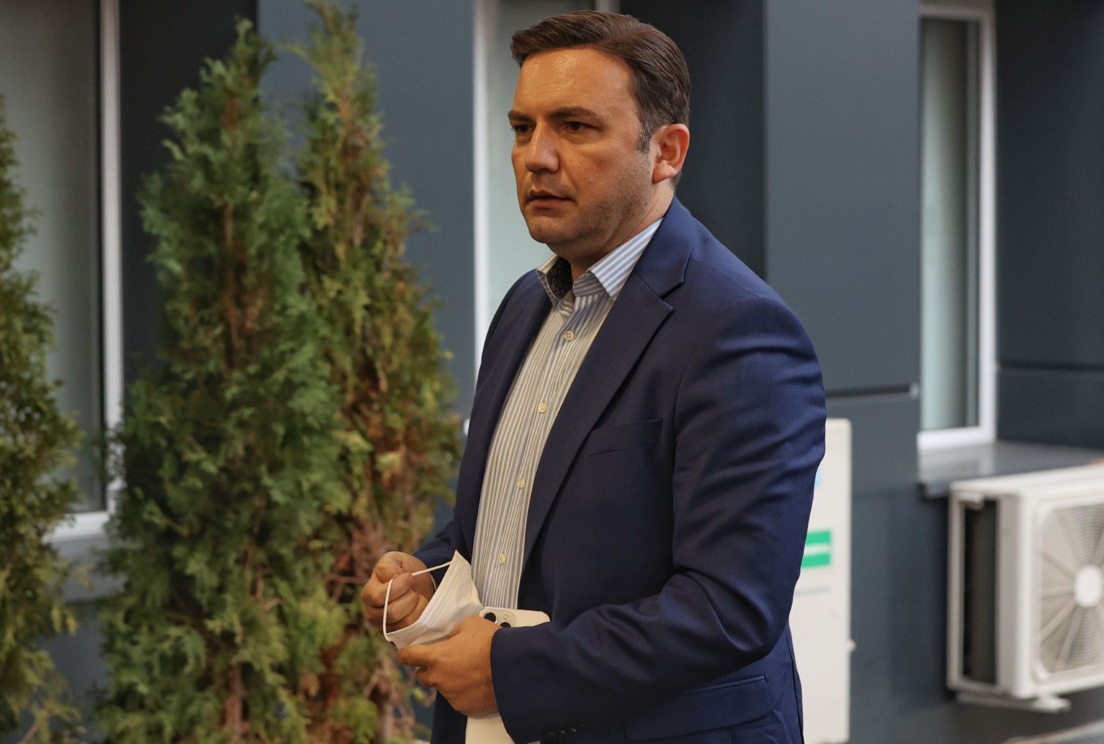 Македонският външен министър: Да се върнем към нормални отношения с България