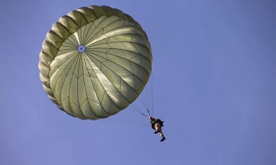 Военен парашутист се потроши на Чешнегирово