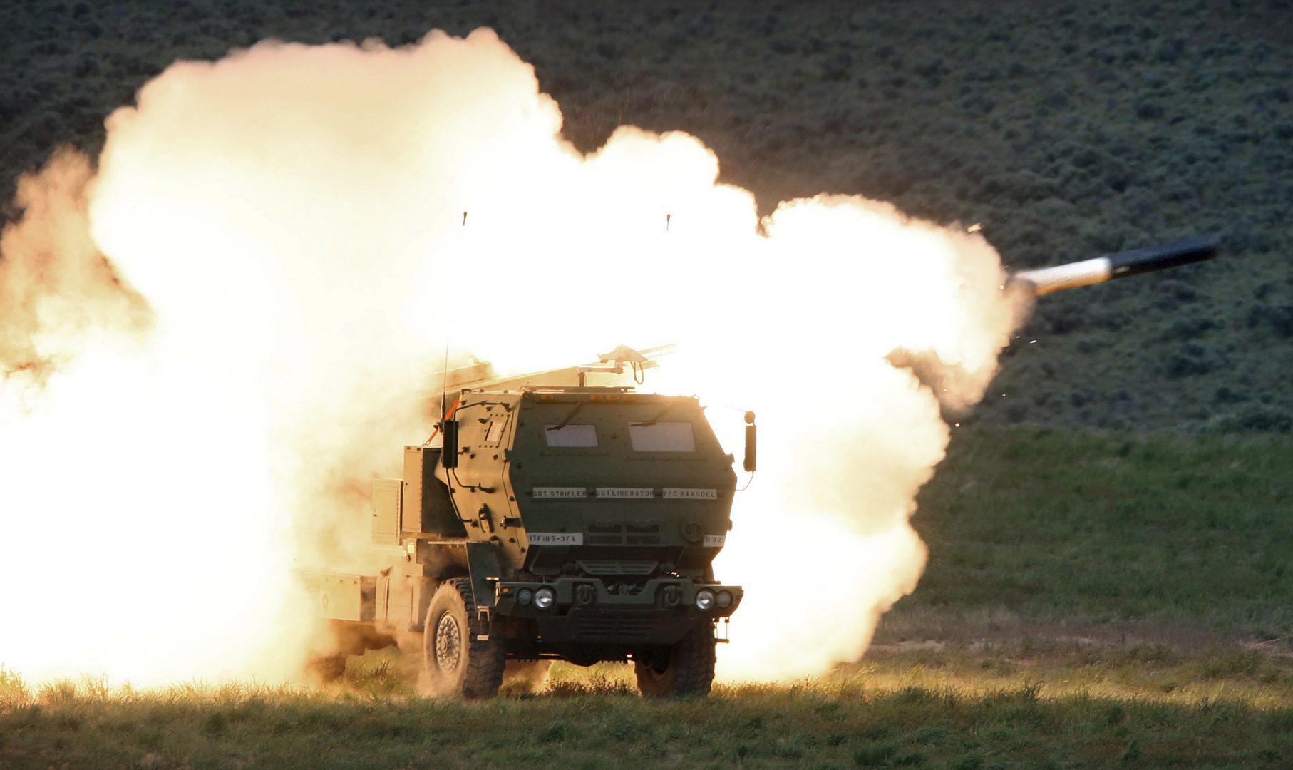 Пентагонът с нов пакет помощ за Украйна, изпраща ракети за системите за залпов огън
