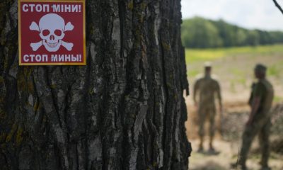 Русия компенсира загубите в Украйна с остаряла техника от Сибир