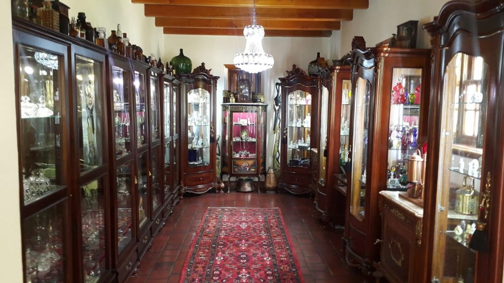 Даниела и Димо: Първият музей на парфюмите в Африка е български