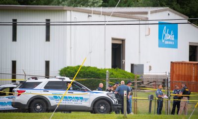 Трима убити и ранен полицай при стрелба във фабрика в Мериленд