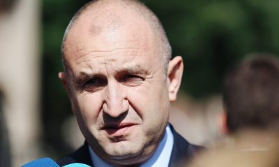 Румен Радев: Петков е премиер на България, а не куриер на Франция