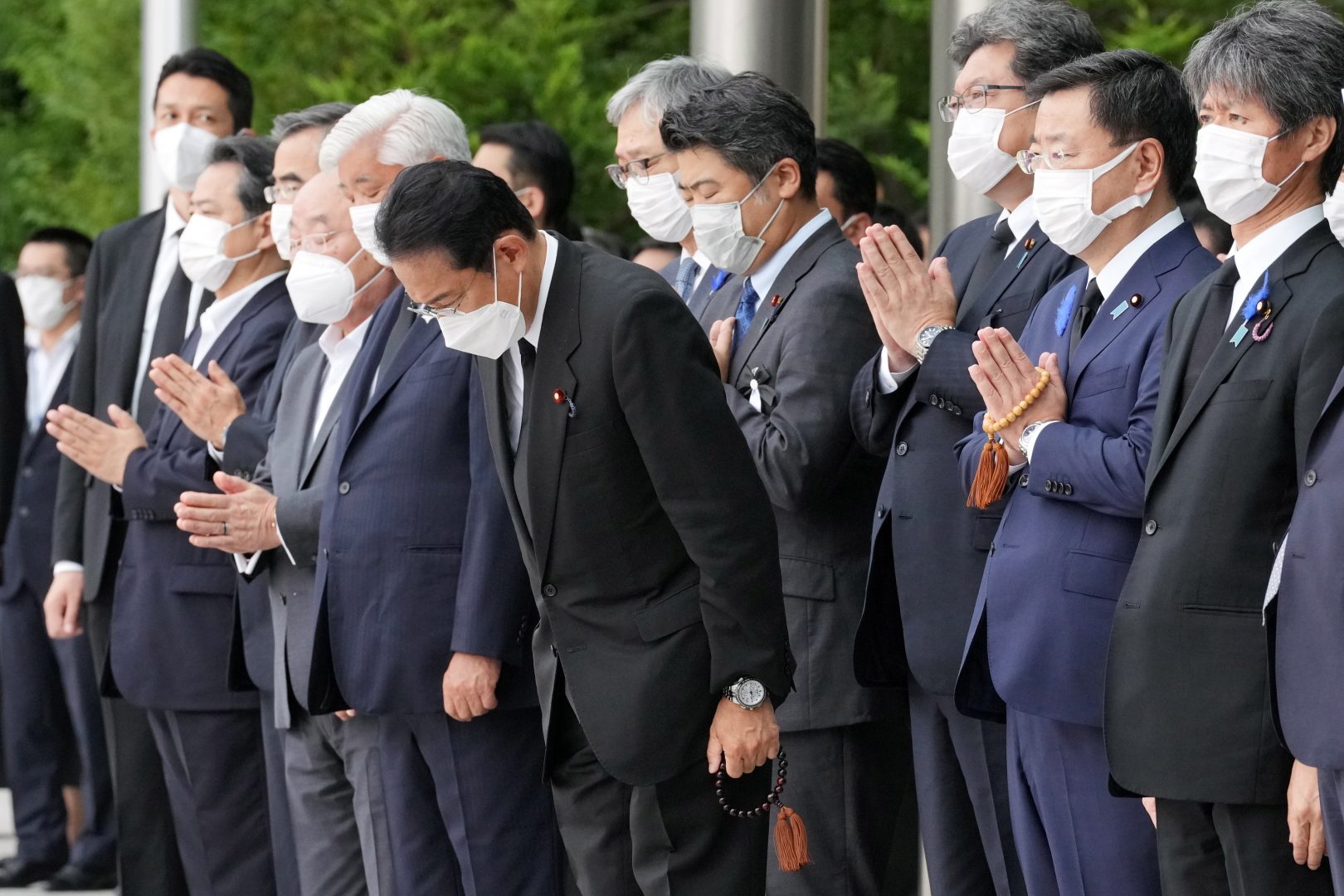 Япония ще отдаде почит на убития Шиндзо Абе