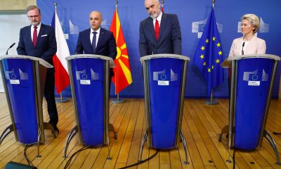 Скопие и Тирана започват преговори за присъединяване към ЕС
