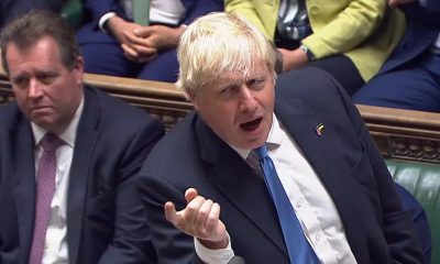 Борис Джонсън на излизане от Парламента: Аста ла виста, бейби! (ВИДЕО)