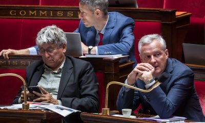 Носенето на вратовръзки от депутати: Спор във френския парламент