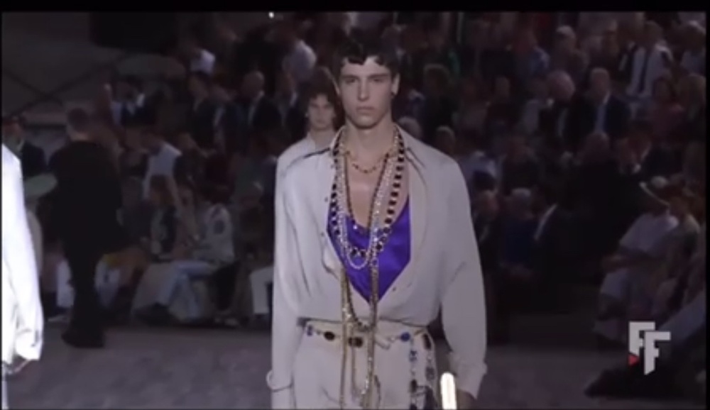 Втори български модел дефилира в ревю на Dolce & Gabbana
