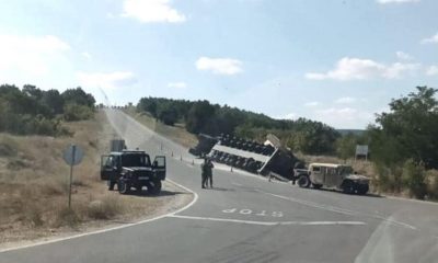 Военен камион с танк се преобърна до Ново село