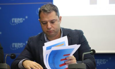 Делян Добрев: Газът си е все руски, само че през посредници, за да пълни партийни каси