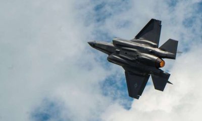 Швейцария подписа договор за 36 американски изтребителя F-35