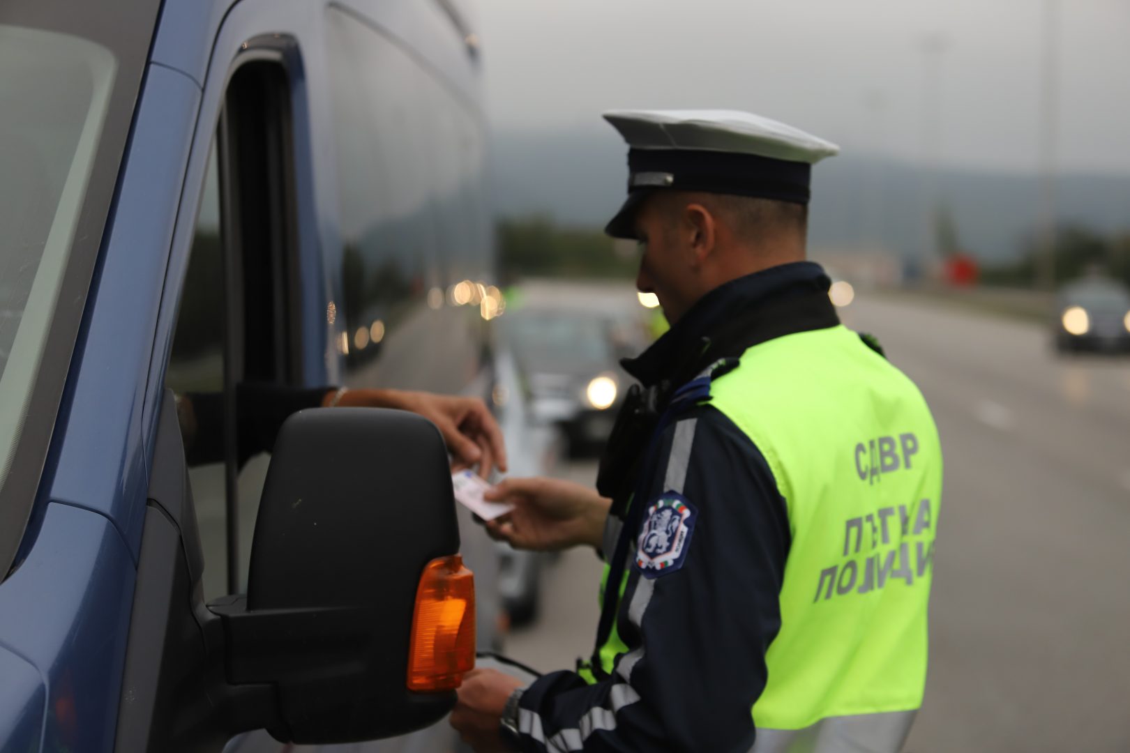 Пиян шофьор опита да подкупи полицаи от Първомай със 170 лв.