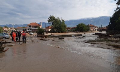 Екипи на БЧК помагат на пострадалите в община Карлово