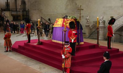 ВИП гости на погребението на кралицата ще пътуват с автобуси