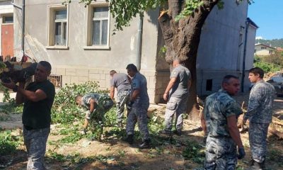 Първите екипи на жандармерията пристигат в Карлово: Ще охраняват наводнените села