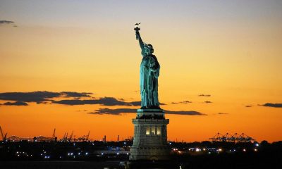 Защо Статуята на свободата в Ню Йорк е зелена?