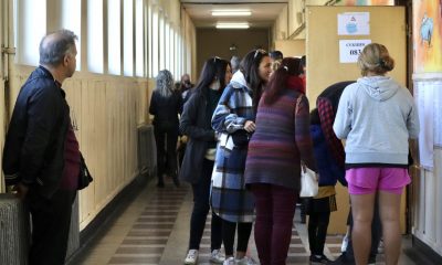 Маратонът от избори спря хората да гласуват