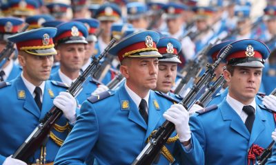 Президентът на Сърбия със заповед за повишена бойна готовност на армията