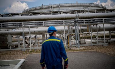 ЕС близо до споразумение за ограничаване на цената на руския нефт