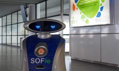 Роботизиран асистент ще почиства започва работа на летище София (СНИМКИ)
