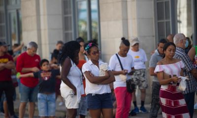 САЩ възобновяват издаването на визи в Куба